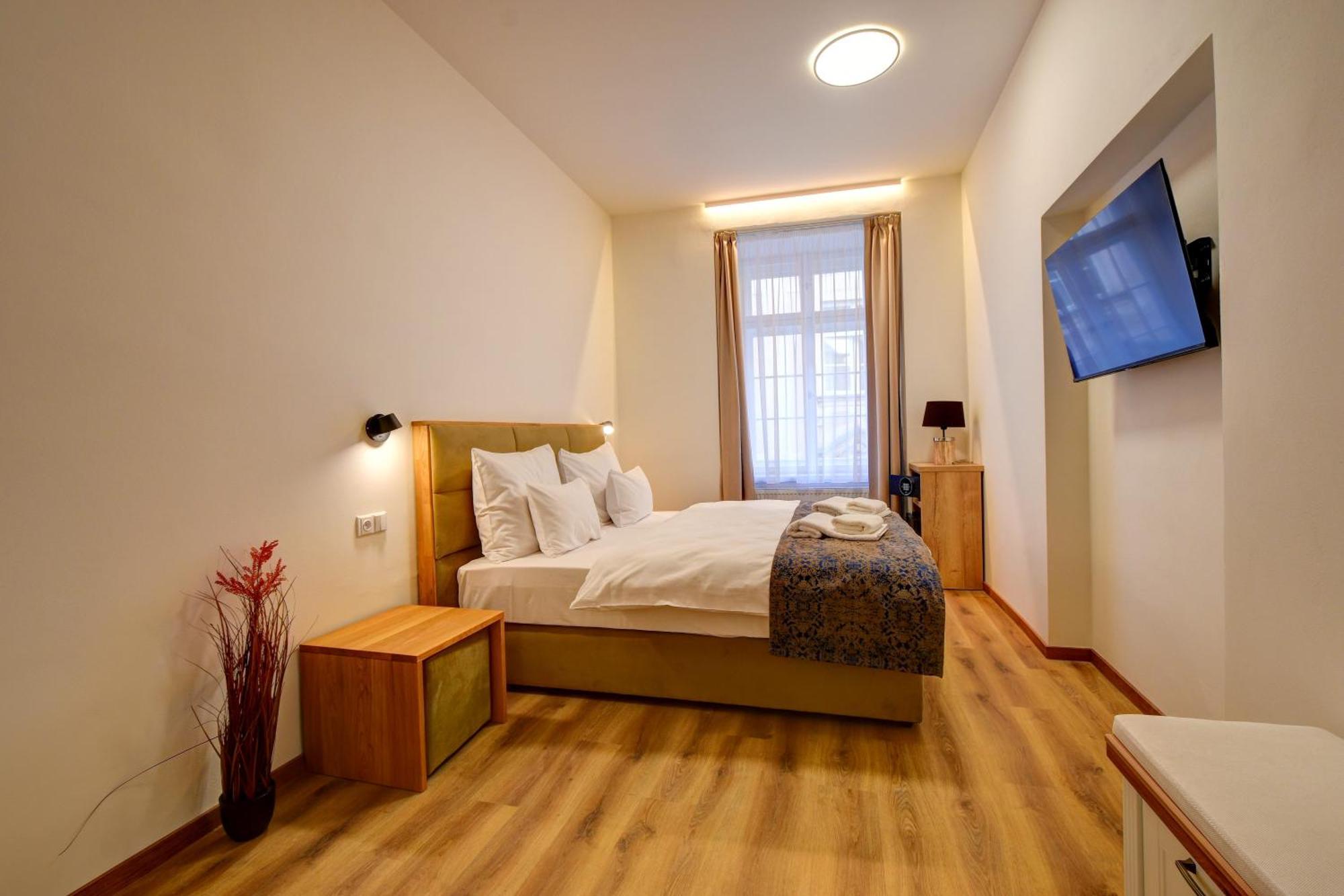Hotel Karlova Prague Exterior photo