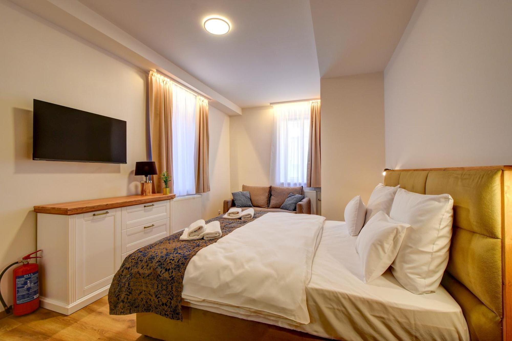 Hotel Karlova Prague Exterior photo